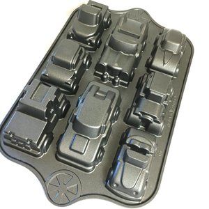 NORDIC WARE Vtg Car Automobile Cake Muffin Pan EUC